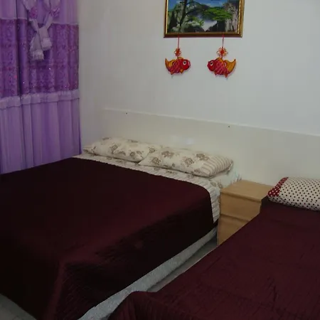 Qindajie House Bed & Breakfast *