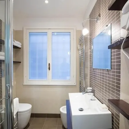 Longhi Holidays House Rome