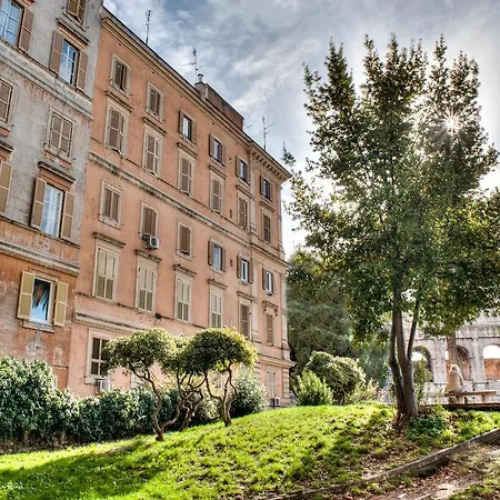 Romance Al Colosseo Apartment Rome