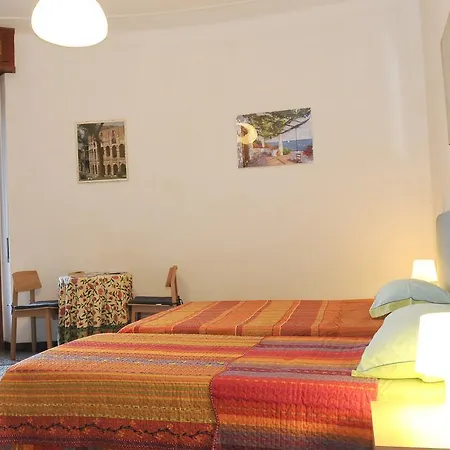 Casa Regina Holidays Apartment Rome