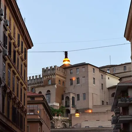 Apartament Vatican Santamaura 39 *