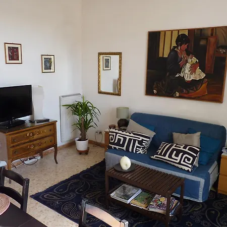 Vatican Vista Apartment *