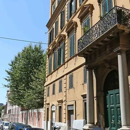 - Laterano 85 * Rome