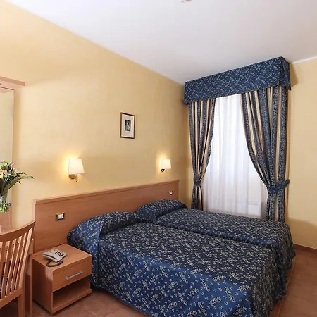 Casa Di Santa Francesca Romana A Ponte Rotto Róma