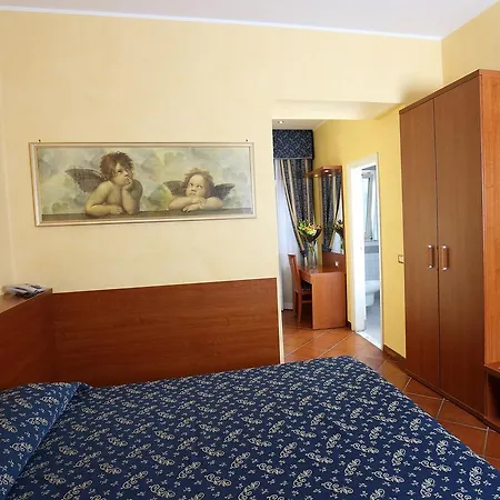 Vendégház Casa Di Santa Francesca Romana A Ponte Rotto 2*