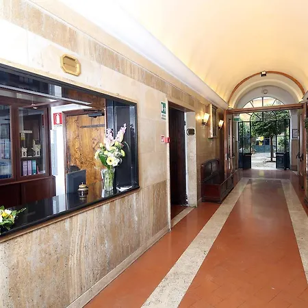 Casa Di Santa Francesca Romana A Ponte Rotto Vendégház 2*