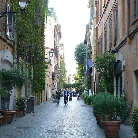 Apartment Piazza Di Spagna Sweet