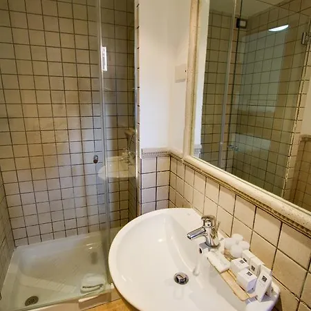 Continentale Hotel 2*