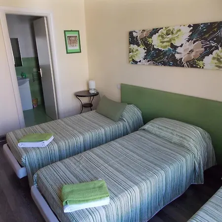 Bed & Breakfast Domus Citta Giardino *