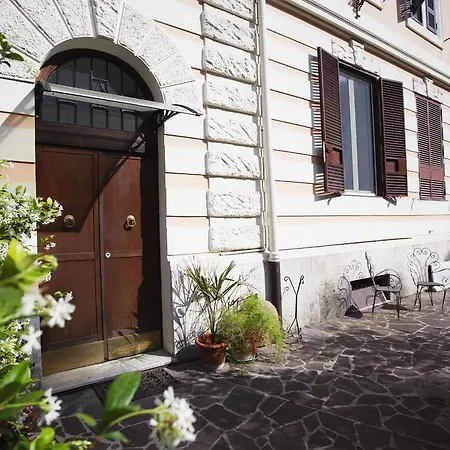 Domus San Giovanni