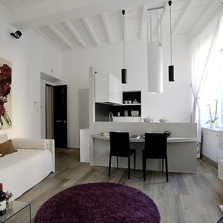 Antiche Residenze Romane Pantheon Apartment Rome