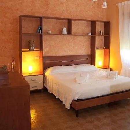 Domus In Viridi Bed & Breakfast 2*
