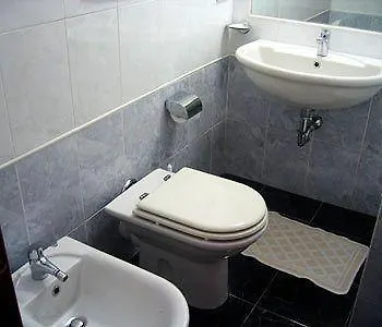 Milazzo 2* Rome