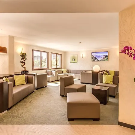 Hotel Warmthotel
