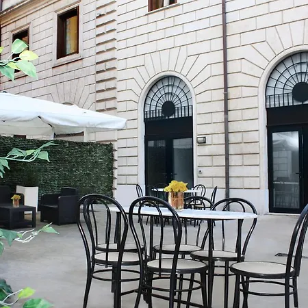 公寓式酒店 特米尼罗马酒店 3*