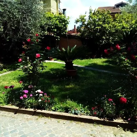 La Casa Di Ro Bed & Breakfast