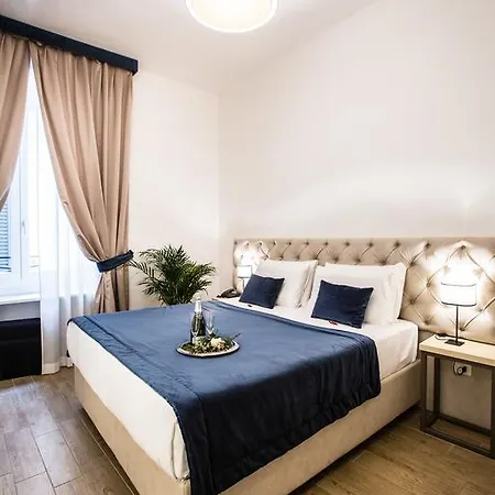Bed & Breakfast Chic & Town Luxury 2*