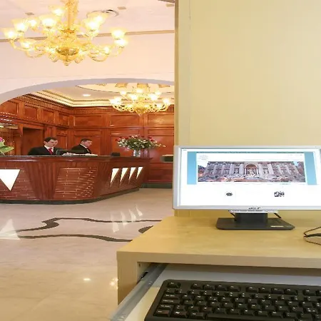 Hotel Augusta Lucilla Palace 4*