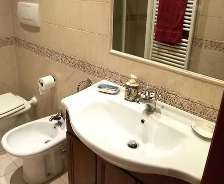 Apartment Friccico Di Luna Rome