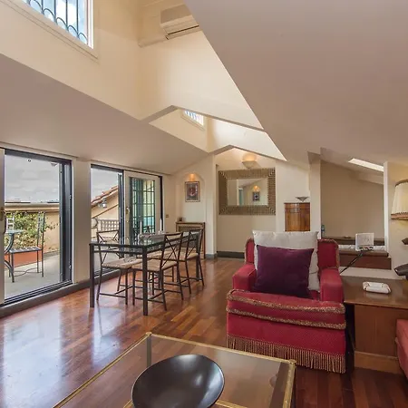 Rsh Spanish Steps Apartment *