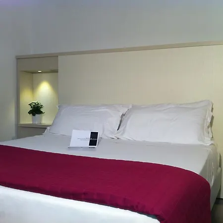 Guest house Holidays S.lorenzo New Rome