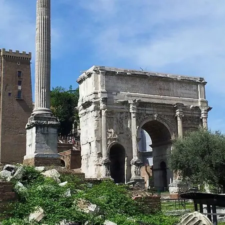 Miriam Rome