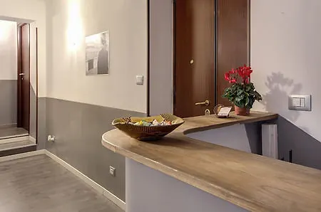 Hotel Mf Rzym