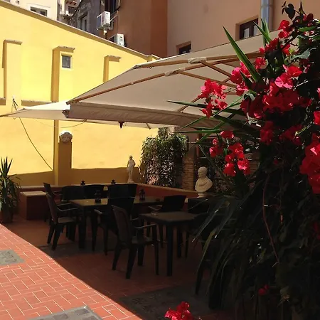 فندق مبيت وإفطار De' Fiori روما