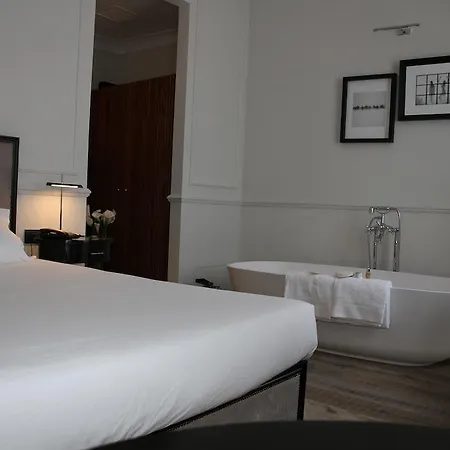 Gens Luxury Rome