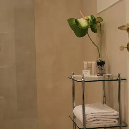 Gens Luxury Guest house