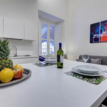 Piazza Vittorio Emanuele II Halldis Apartment מלון