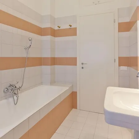 Apartment Circo Massimo 2 *
