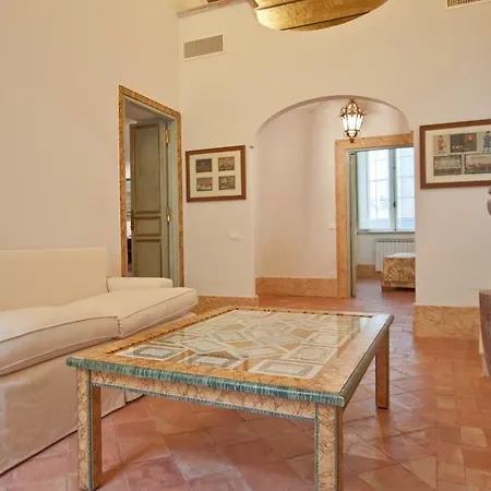 Apartment Banchi Nuovi Terrace
