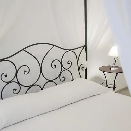 Foscari House