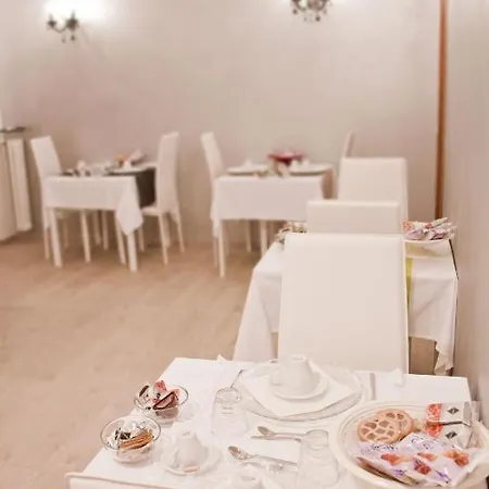 Foscari House 3* Rome