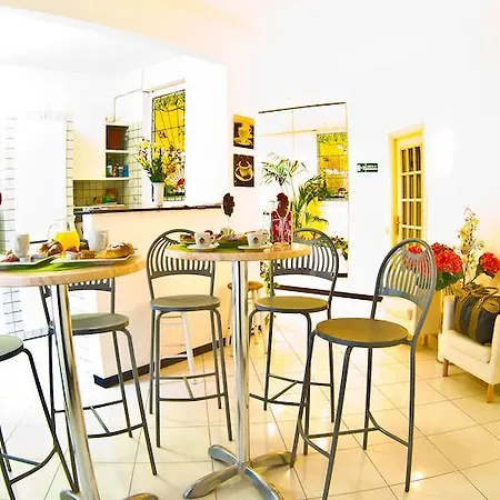 Living San Pietro Bed & Breakfast *