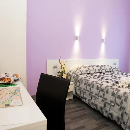 Colorhouse Guest house *