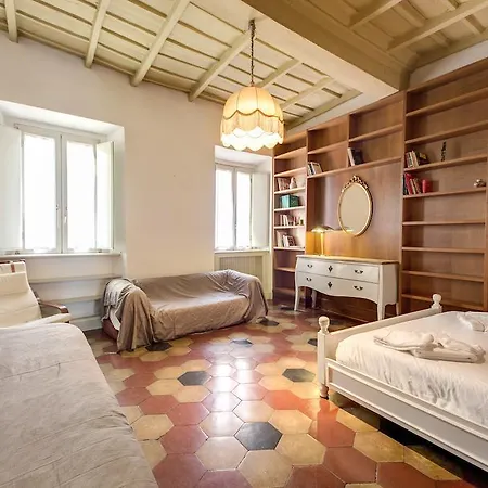 Apartment Ground Floor Trastevere