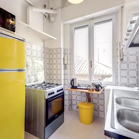 Apartment Ground Floor Trastevere Rome