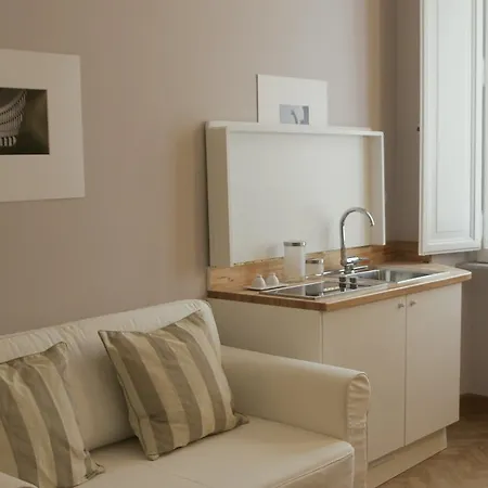 Apartment Roman Suite Rom