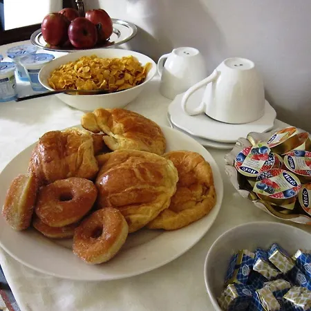 Bed & Breakfast At St. Peter Quiriti *