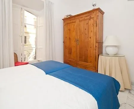 Bed & Breakfast 2 Be Colosseo Rome