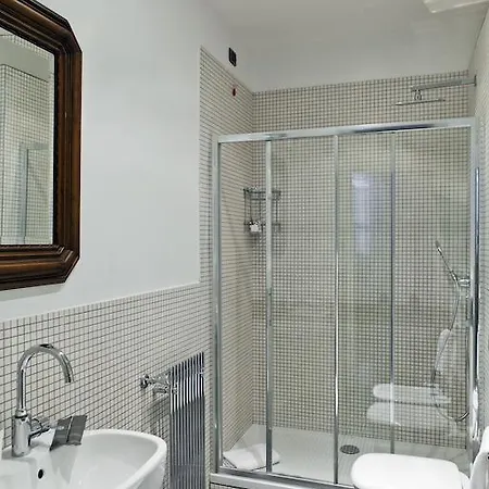 Affittacamere Garibaldi Piazza Di Spagna 3*