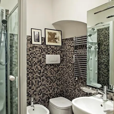 בית הארחה Garibaldi Piazza Di Spagna 3*