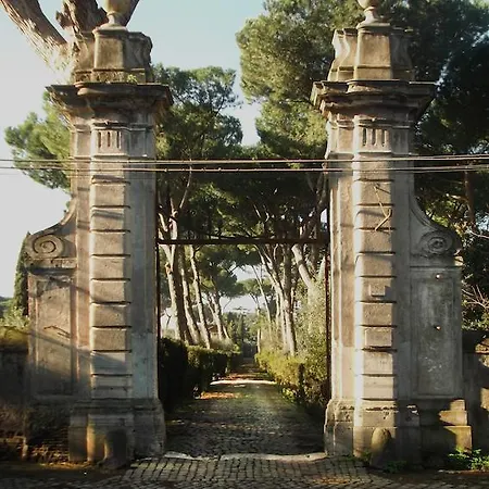 Casa Mora Rome