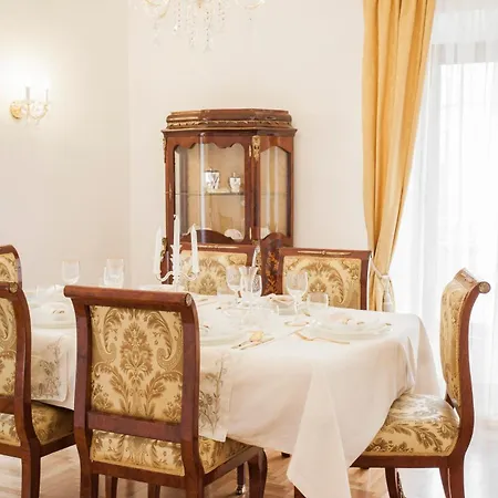 Apartment Sarandrea Rome