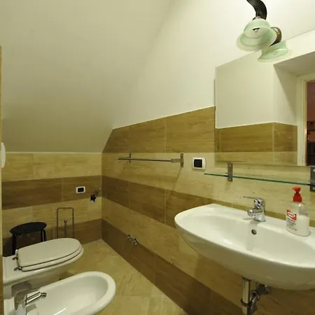 Appartamento Hella Ibernesi 23 Fori Imperiali Inn, New Gestion! Roma