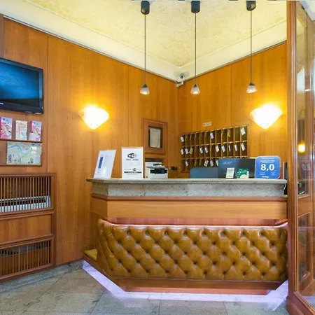 Otel Verona 3*