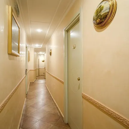 Hotel Caravaggio 3*