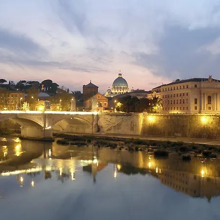Alla Fontana Di Borgo Pio Roma